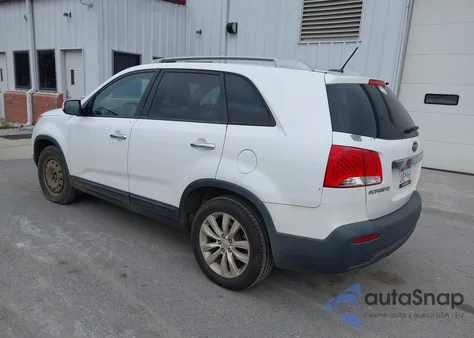 2011 Kia Sorento Lx V6 from USA, damaged, VIN 5XYKT4A27BG092809